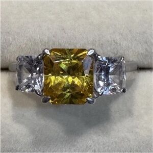 Jewelry silver-plated, Cubic Zirconia Three-Stone, Yellow Canary